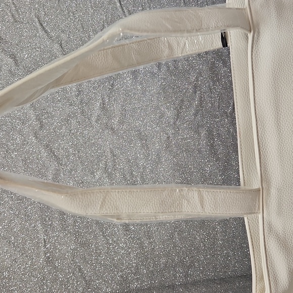 Kiss me handbag - Picture 5 of 12